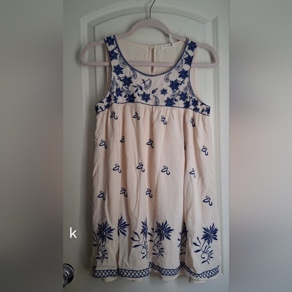 Free people blu pepper tan minidress embroidered detailing size medium boho - Picture 1 of 6